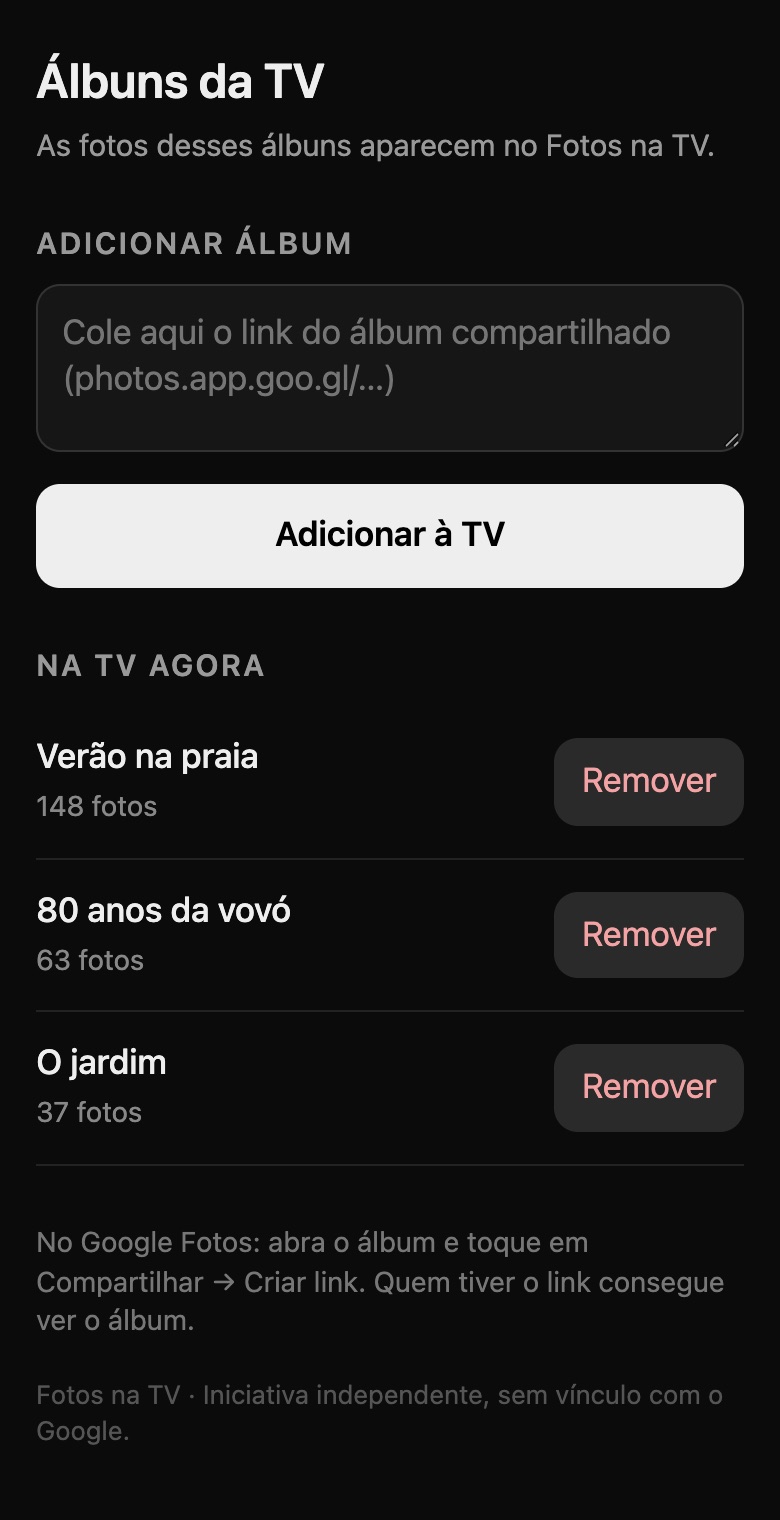 A página de álbuns no celular: um campo para o link do álbum e os três álbuns que já estão na TV